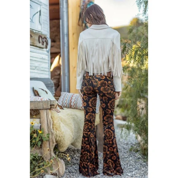SOLD OUT Ivory Faux Leather Suede Fringe Cropped Western Boho Moto Jacket - Picture 7 of 7